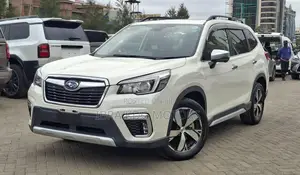Subaru Forester 2019 White