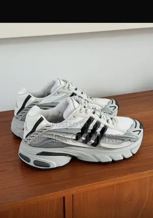 Adidas Jellyfish