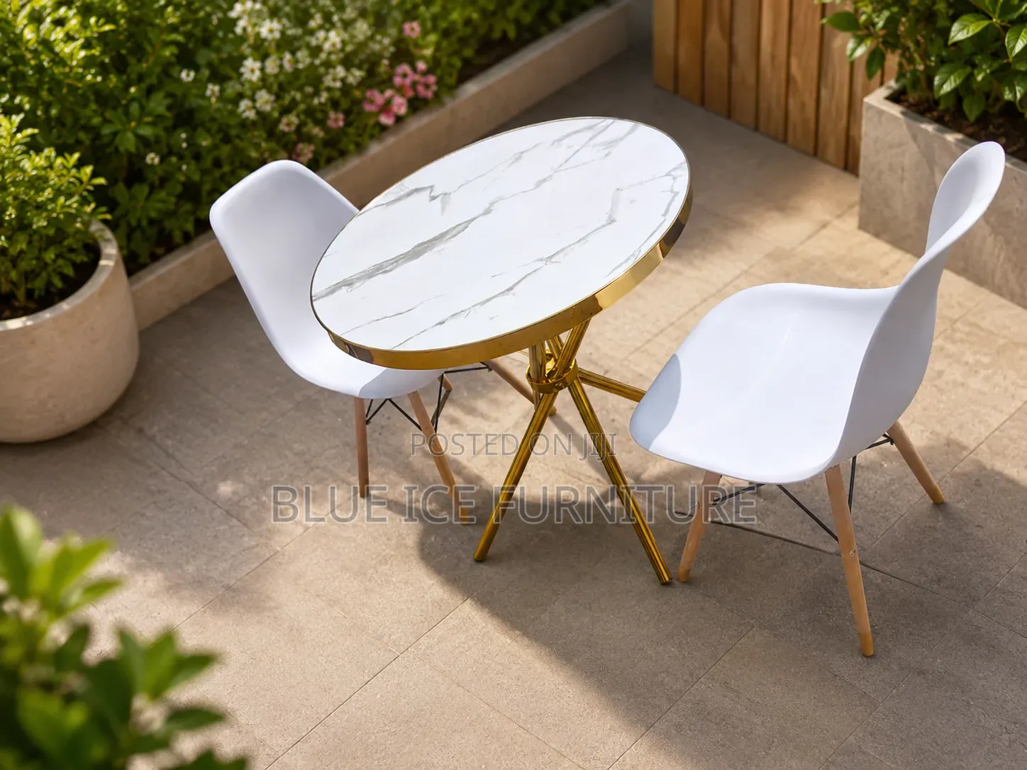 2 Seater Round Dining Table With Eames Chair
