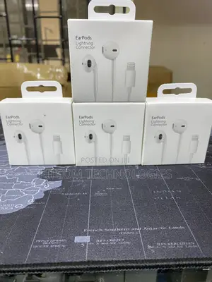 Lighting iPhone Earphones