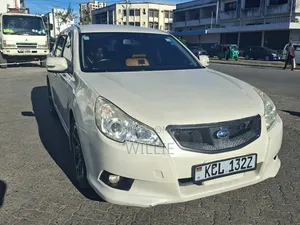Subaru Legacy 2010 White