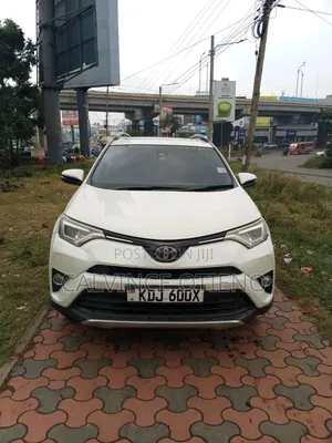 Toyota RAV4 2015 White
