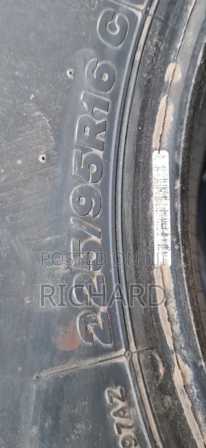 Bridgestone Tyres 225/95r16 4piece at 10000 Total of 40,000