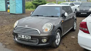Mini Cooper 2011 Brown