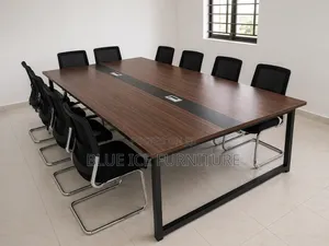 Office Meeting Table With Metallic Frame