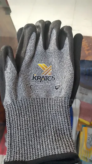 Kratos Cut- Resistant Gloves