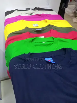 Wholesale Adults Round Necks