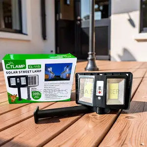 300w Waterproof Reliable Lighting Solar Street Light For Convenience