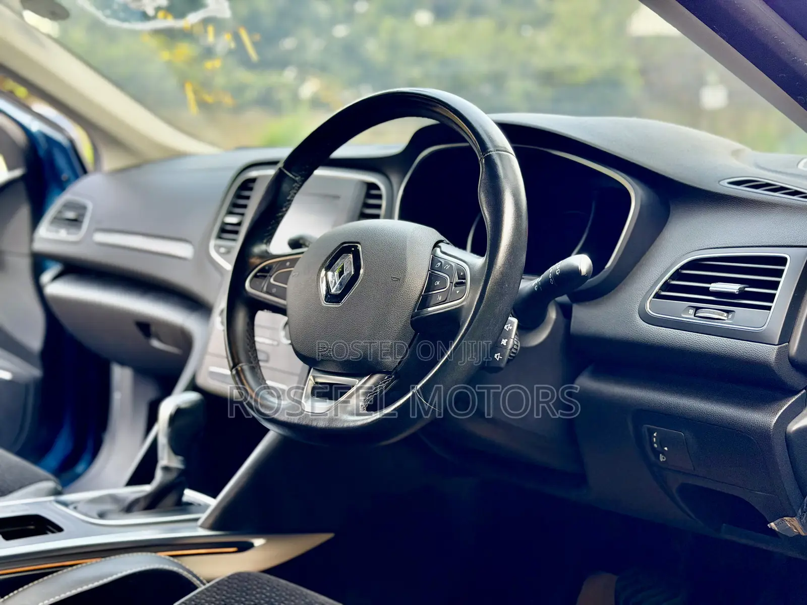 Renault Megane 2019 Blue