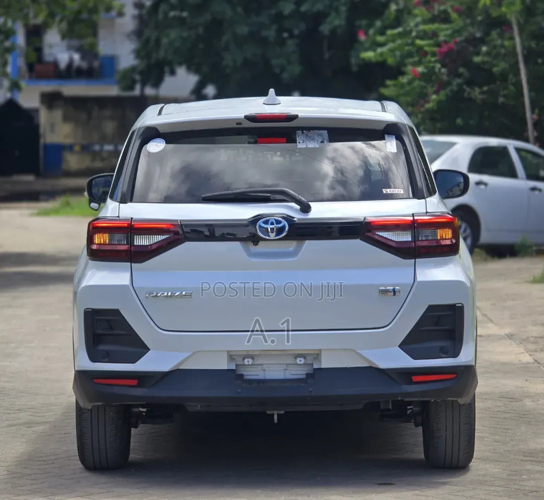 Toyota Raize 2020 White