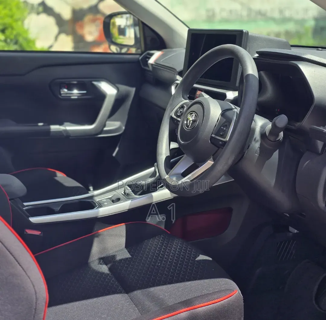 Toyota Raize 2020 White