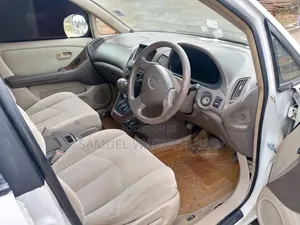 Toyota Harrier 2002 Pearl