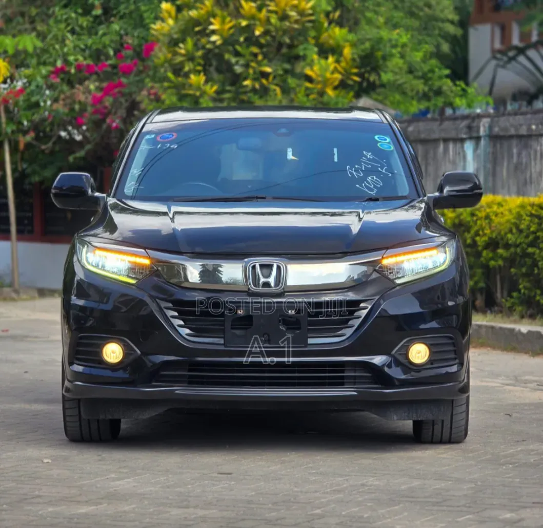 Honda Vezel 2019 Black