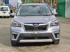 Subaru Forester 2019 Silver
