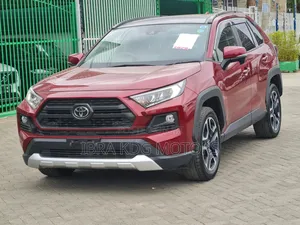 Toyota RAV4 2019 Red