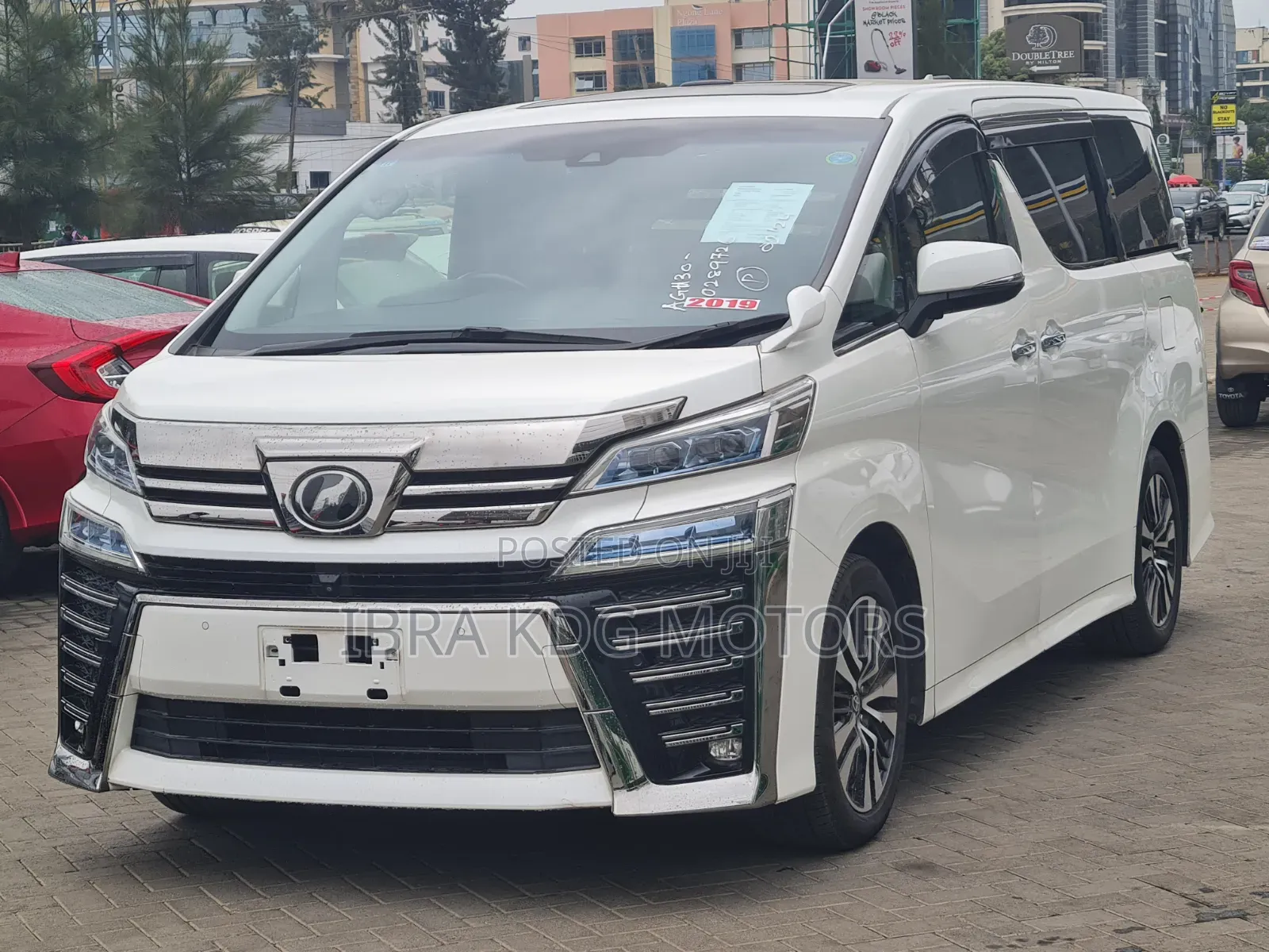 Toyota Alphard 2019 White