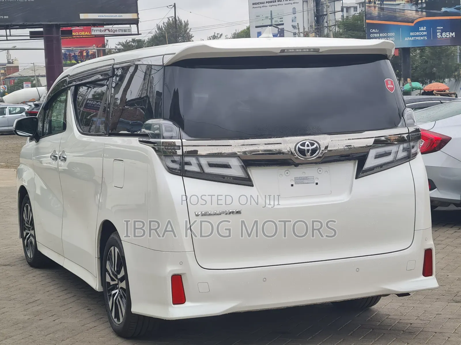 Toyota Alphard 2019 White