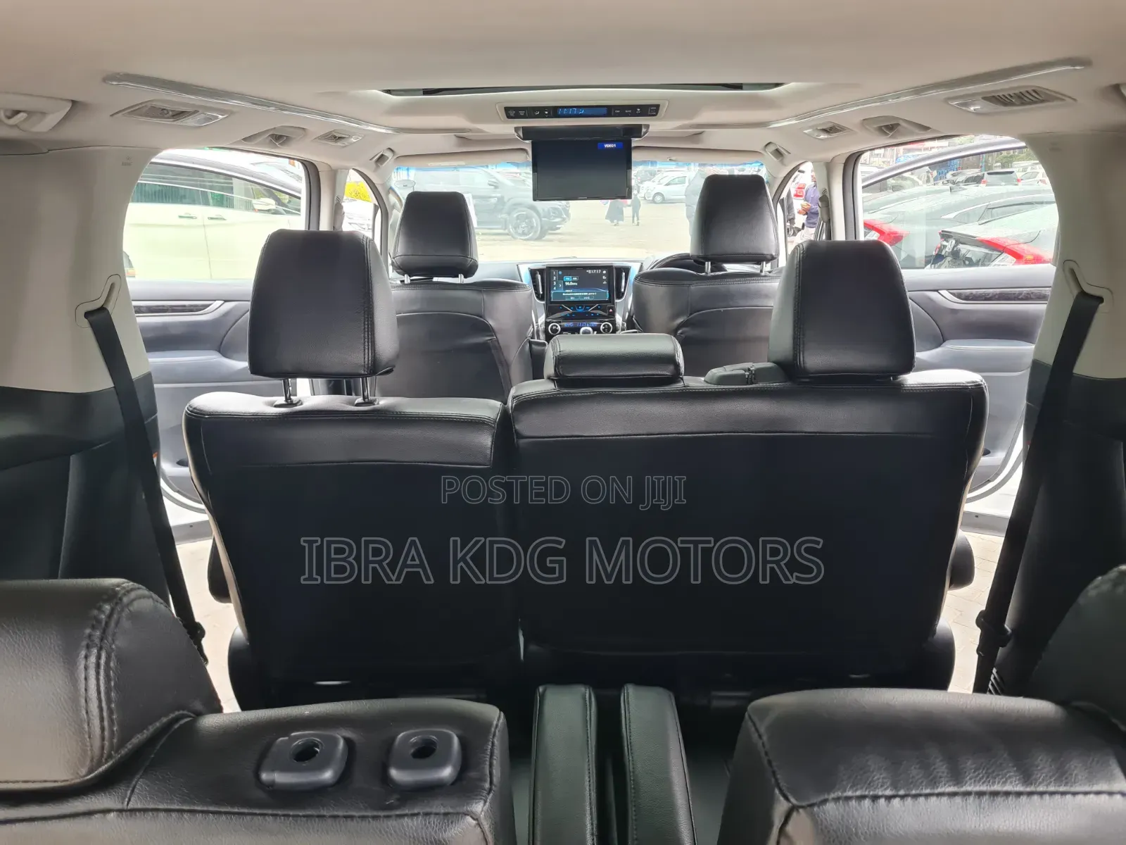 Toyota Alphard 2019 White