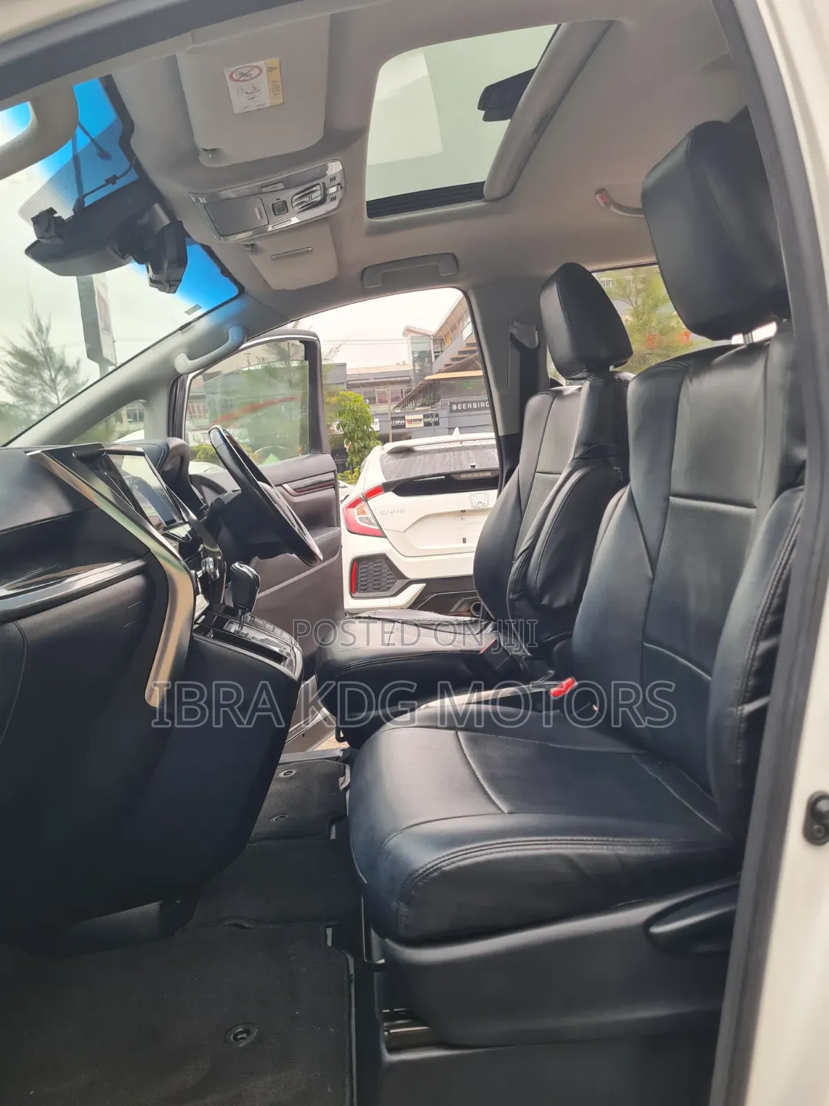 Toyota Alphard 2019 White