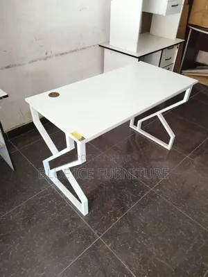 Comfort Metallic Working Table With X Shape Frame
