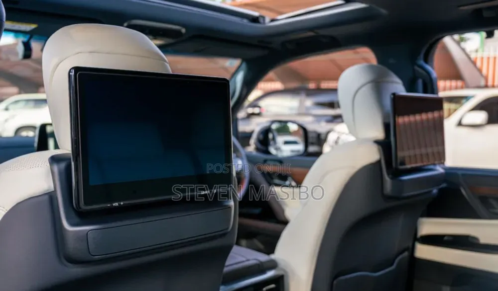 Lexus LX 600 2023 Gray