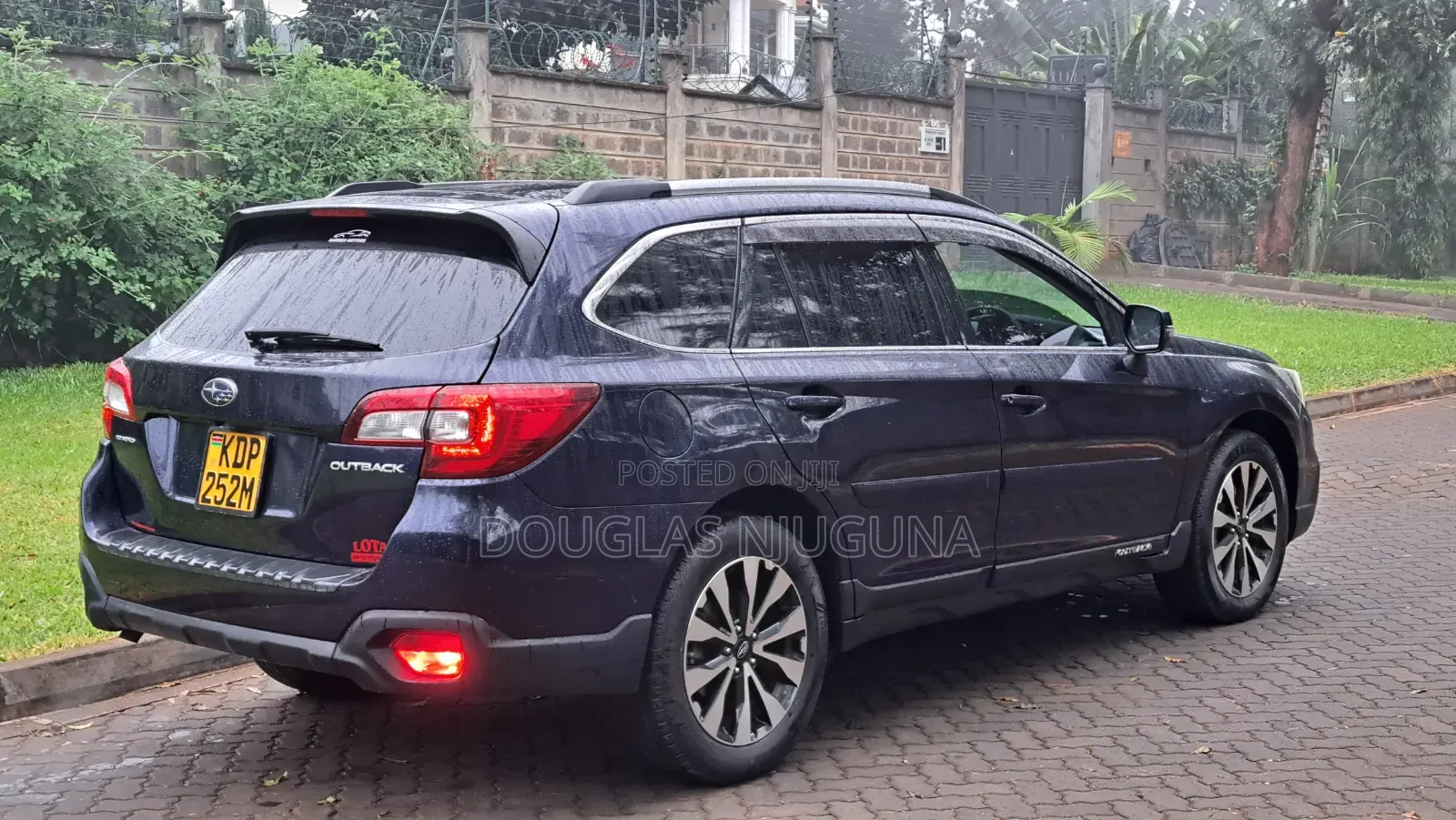 Subaru Outback 2017 Blue