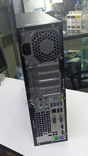 Desktop Computer HP EliteOne 800 G3 8GB Intel Core i5 HDD 500GB