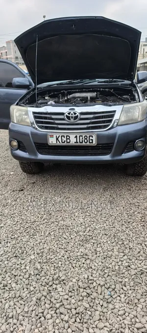 Toyota Hilux 2014