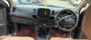 Toyota Hilux 2014