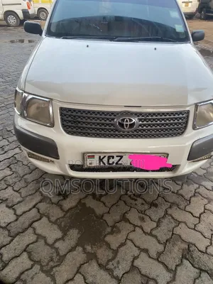 Toyota Succeed 2013 White