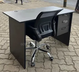 New Modern and Comfortable Office Chair and Office Desk Grey 0.9 M