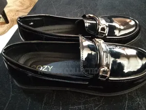 Ladies Brogues Shoes