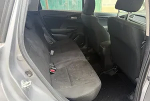 Honda Fit Shuttle 2020 Silver