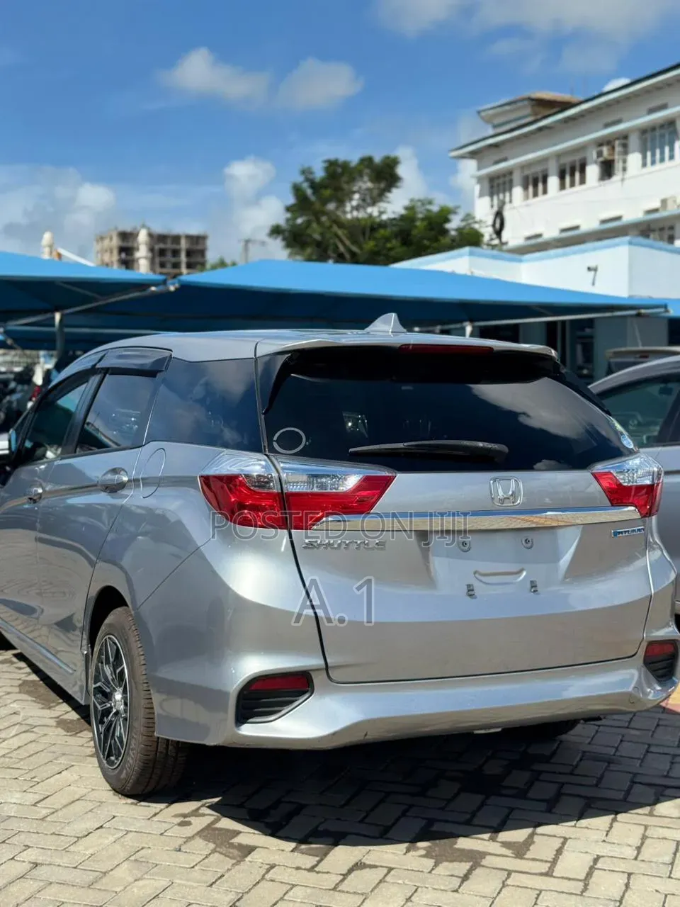 Honda Fit Shuttle 2019 Silver