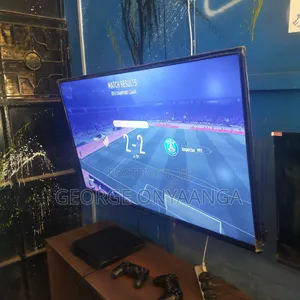 Ps 4 Console and Pads