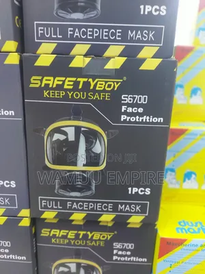 Vaultex V6800 Full Face Reusable Respirator Mask.