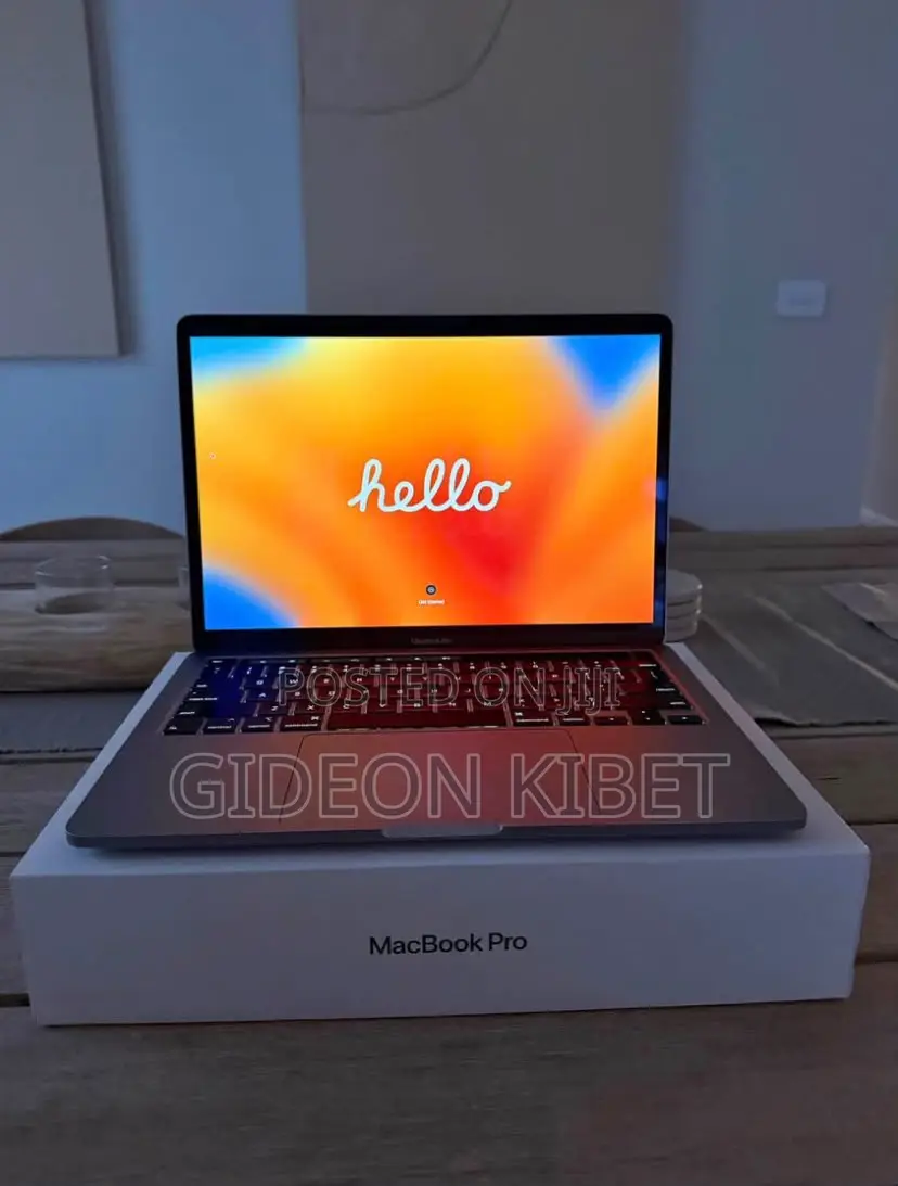Laptop Apple MacBook 8GB Intel Core i5 SSD 256GB