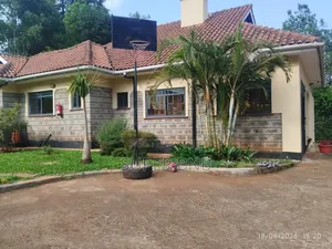 Modern Furnished 4 Bedroom for Partying Wedding Arrangements