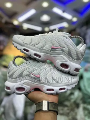 Ladies Nike Tn Summit White Pink Rise Color Way Gym Shoes 36-41