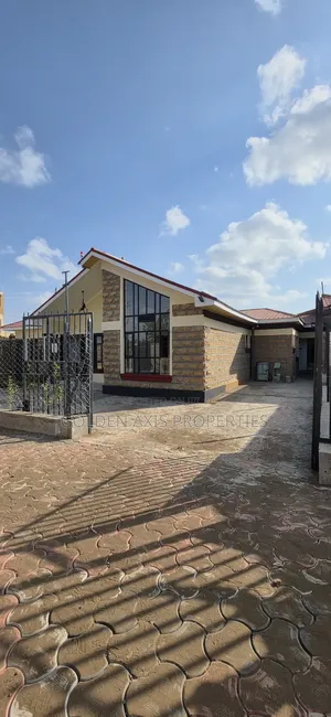 4bdrm Bungalow in Merisho for sale