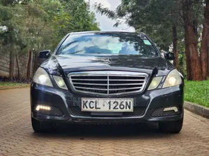 Mercedes-Benz E250 2010 Gray