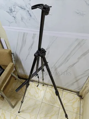 Tripod Stand for 3*2 Ft White Board