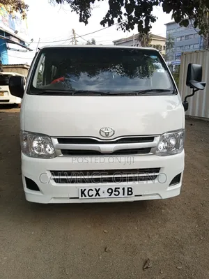 Toyota HiAce 2012 White