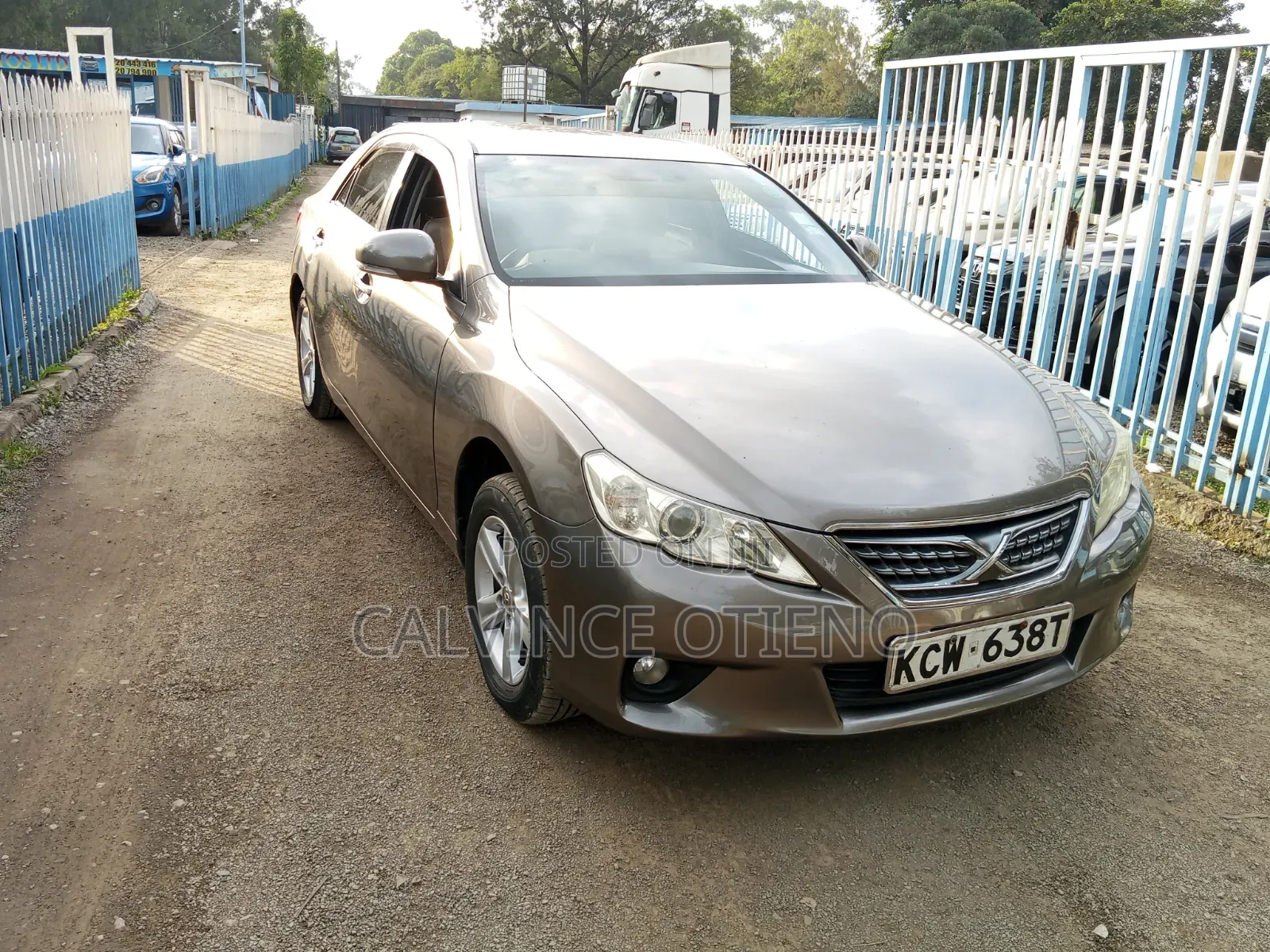 Toyota Mark X 2012 Brown