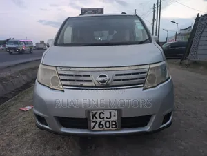 Nissan Serena 2009 Silver