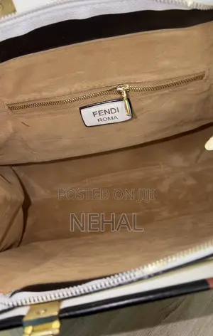 Tote Bag .