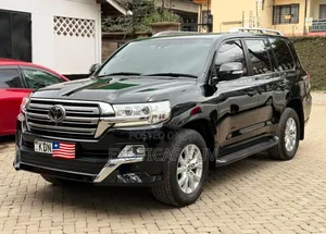 Toyota Land Cruiser 4.6 V8 ZX 2016 Black