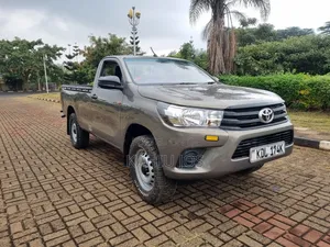 Toyota Hilux 2022 Gold