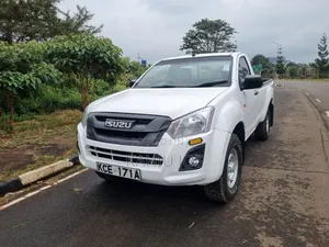 Isuzu D-MAX 2015 Off white