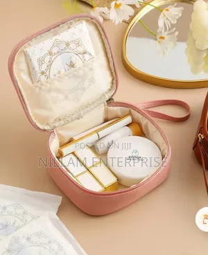 Waterproof Mini Pads Pouch*